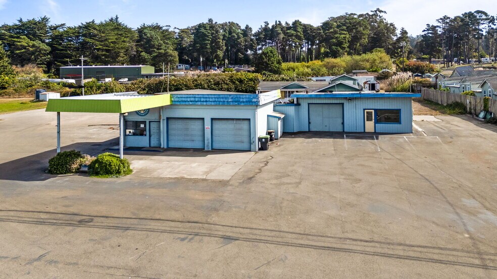 Primary Photo Of 18781 N Highway 1, Fort Bragg Flex For Sale