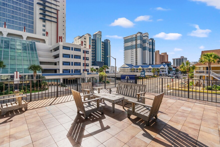 More Photos Of 2010 S Ocean Blvd, Myrtle Beach Apartments For Sale