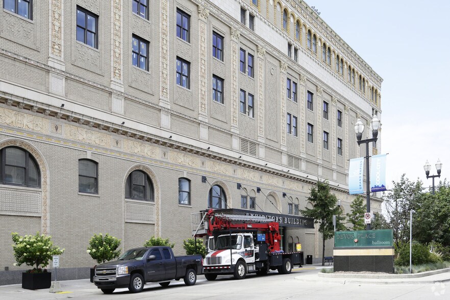 More Photos Of 220 Lyon St NW, Grand Rapids Office For Lease
