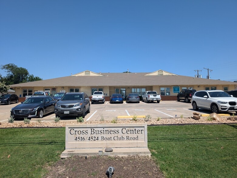 Primary Photo Of 4516 Boat Club Rd, Fort Worth Office For Lease