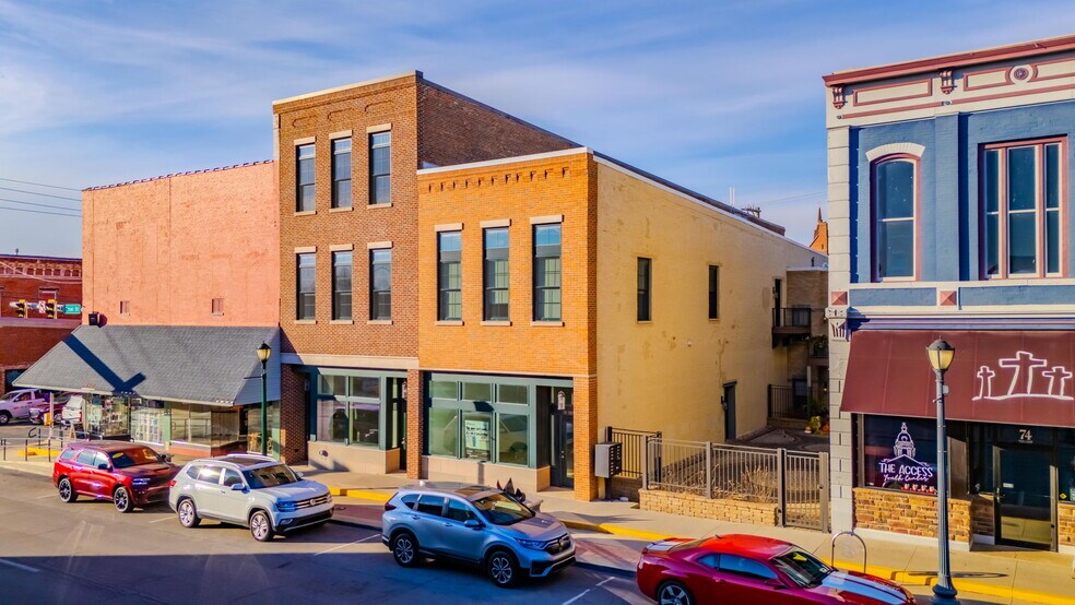 Primary Photo Of 78 W Canal St, Wabash Apartments For Sale