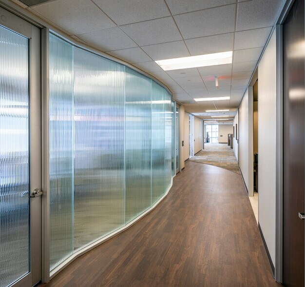 More Photos Of 455 E Medical Center Blvd, Webster Medical For Lease