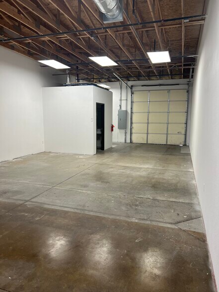 More Photos Of 1375 E Fairview Ave, Meridian Unknown For Lease