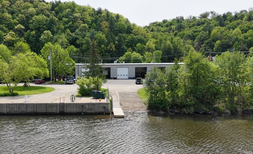 More Photos Of 125 Southern Ave, Little Falls Industrial For Lease