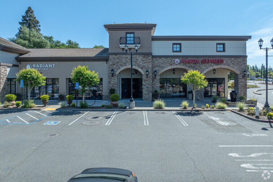 More Photos Of 8929 Madison Ave, Fair Oaks Freestanding For Lease