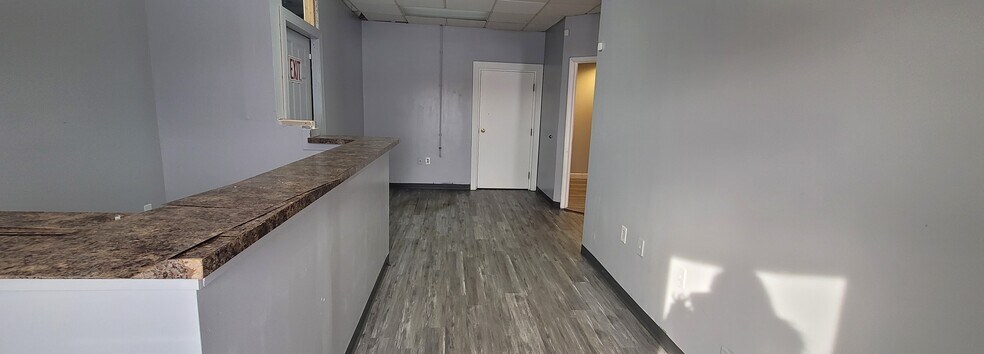 More Photos Of 4365 Youngstown Rd SE, Warren Storefront Retail Office For Lease