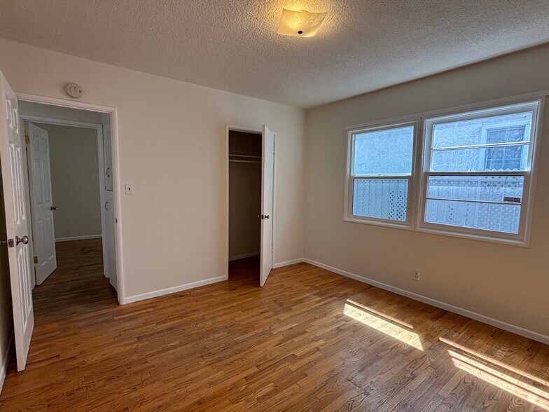 More Photos Of 14522 Avis Ave, Lawndale Apartments For Sale