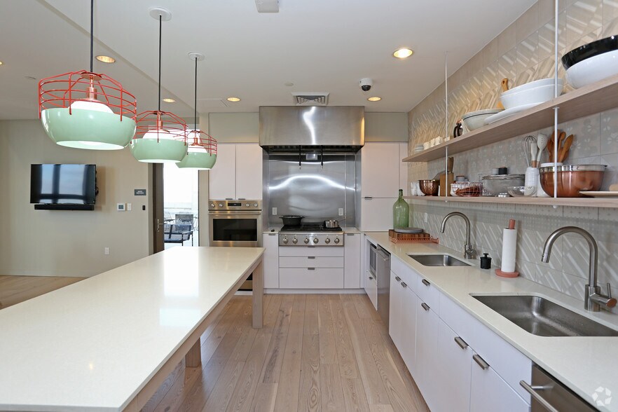 More Photos Of 626-632 Flatbush Ave, Brooklyn Apartments For Lease