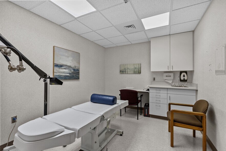 More Photos Of N430 Wood Duck Dr, Fremont Medical For Sale