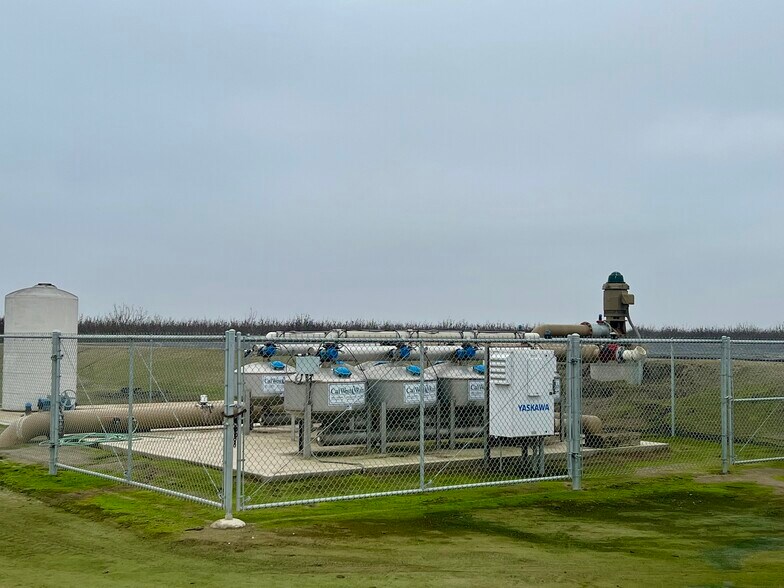 More Photos Of Idaho Ave @ 5th Avenue, Hanford Land For Sale