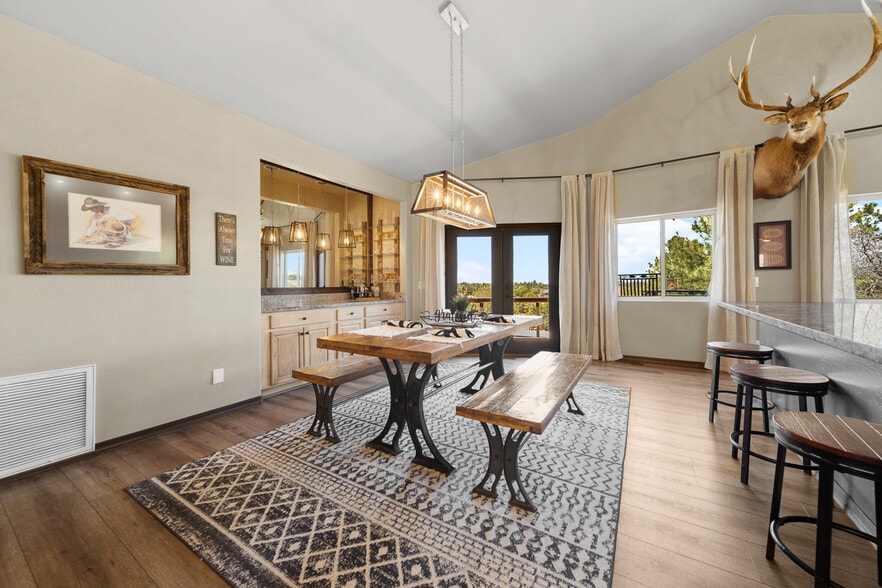 More Photos Of 7056 Bustin Dutch Trl, Show Low Multifamily For Sale