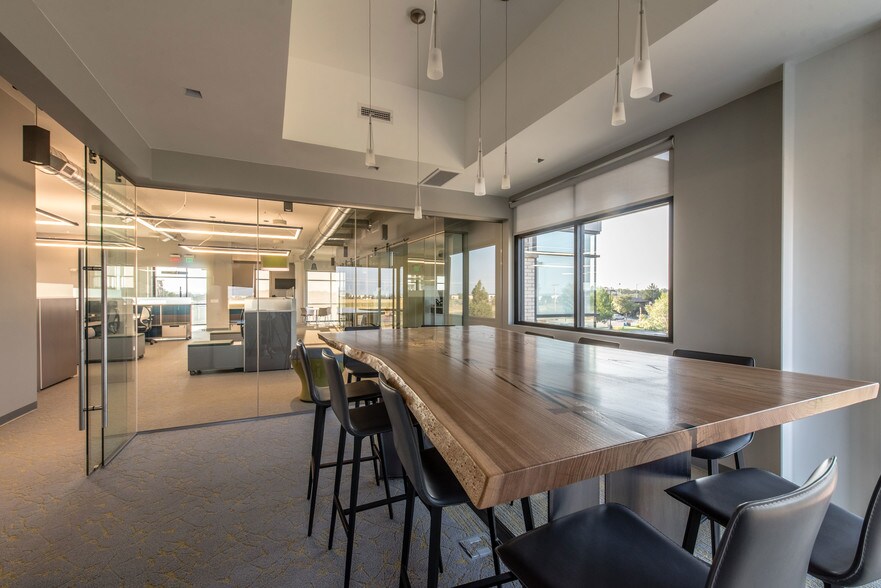 More Photos Of 1349 Water Valley Pky, Windsor Office For Lease