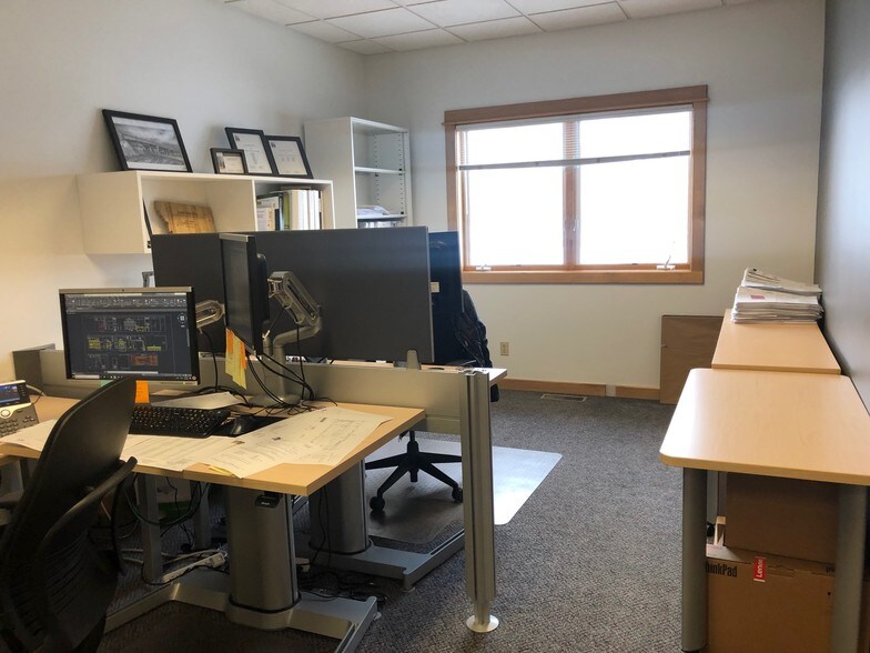 More Photos Of 682 S Ferguson Ave, Bozeman Office For Sale