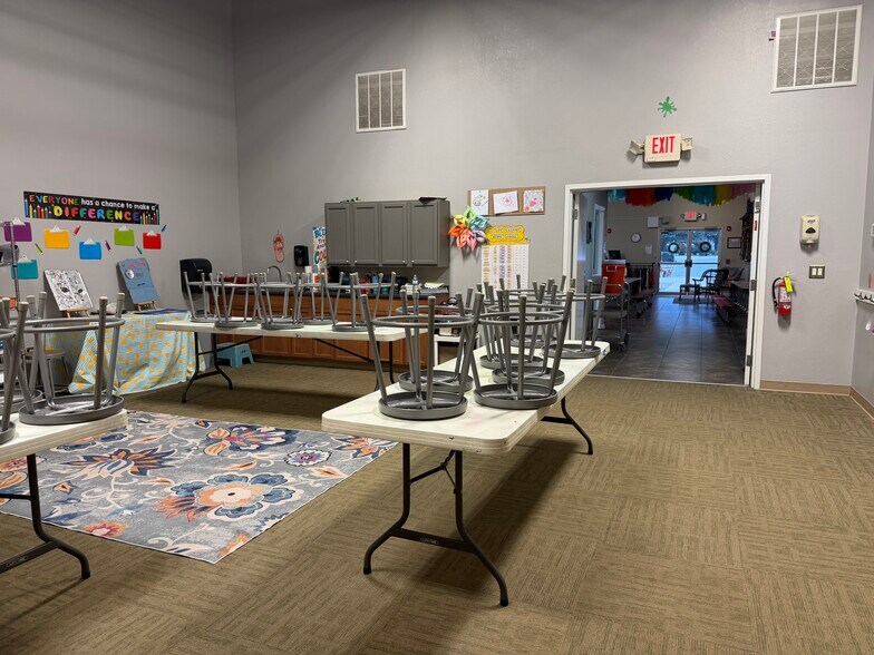 More Photos Of 3168 Hands Mill Hwy, York Specialty For Lease