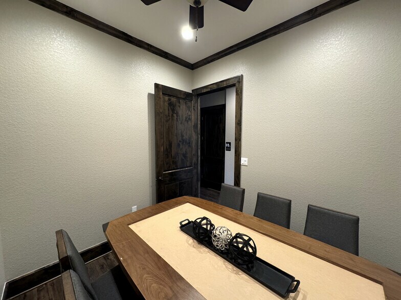 More Photos Of 17820 Mound Rd, Cypress Unknown For Lease