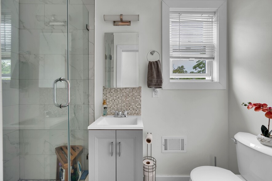 More Photos Of 402 2nd Ave, Long Branch Apartments For Sale