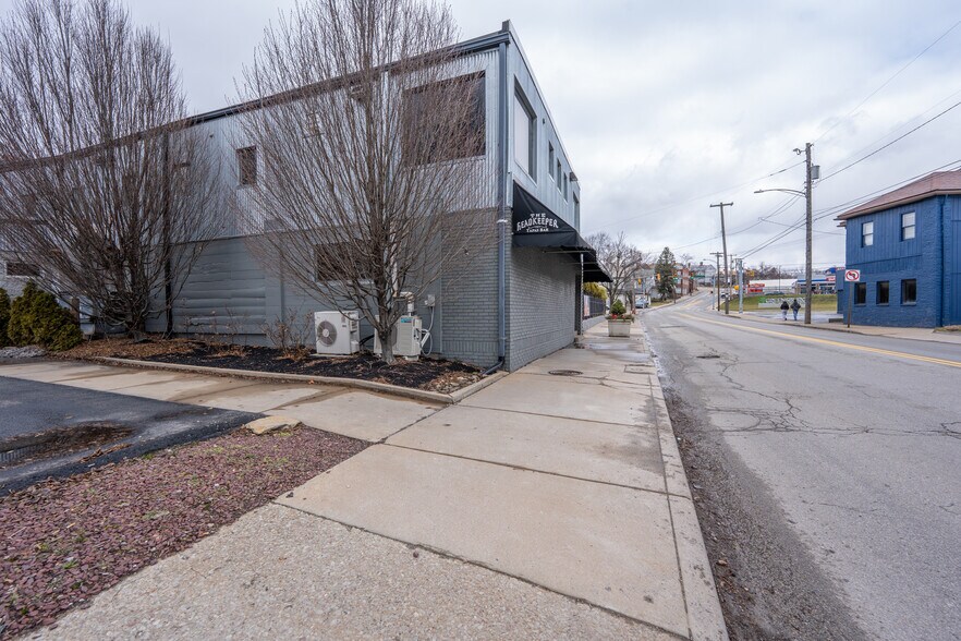 More Photos Of 618 S Main St, Greensburg Restaurant For Sale
