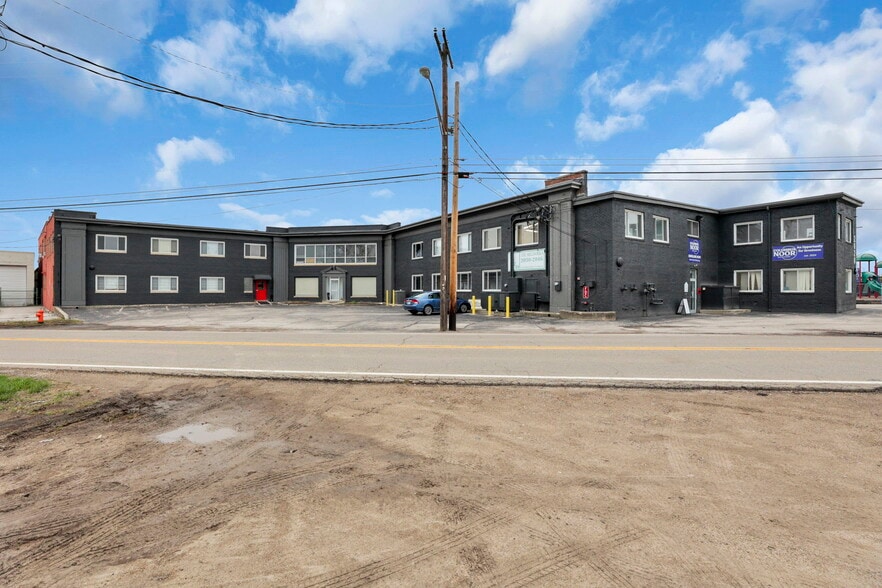 Primary Photo Of 2020-2034 Leonard Ave, Columbus Office For Lease