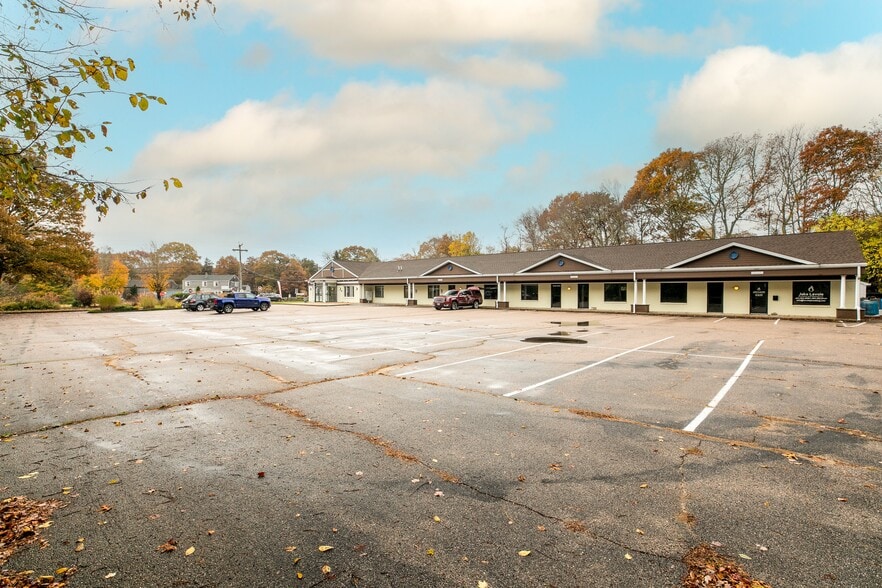 More Photos Of 3769 Old Post Rd, Charlestown Medical For Sale