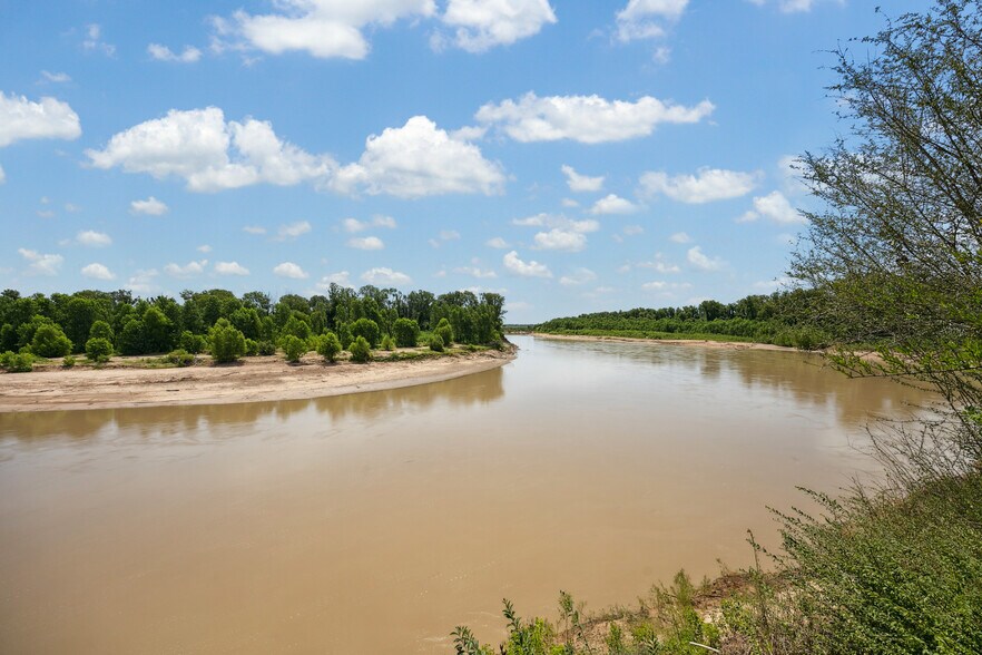 More Photos Of River Road, College Station Land For Sale