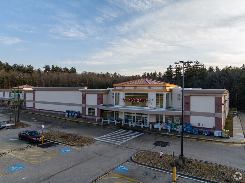 More Photos Of 599-603 Nashua St, Milford Unknown For Lease