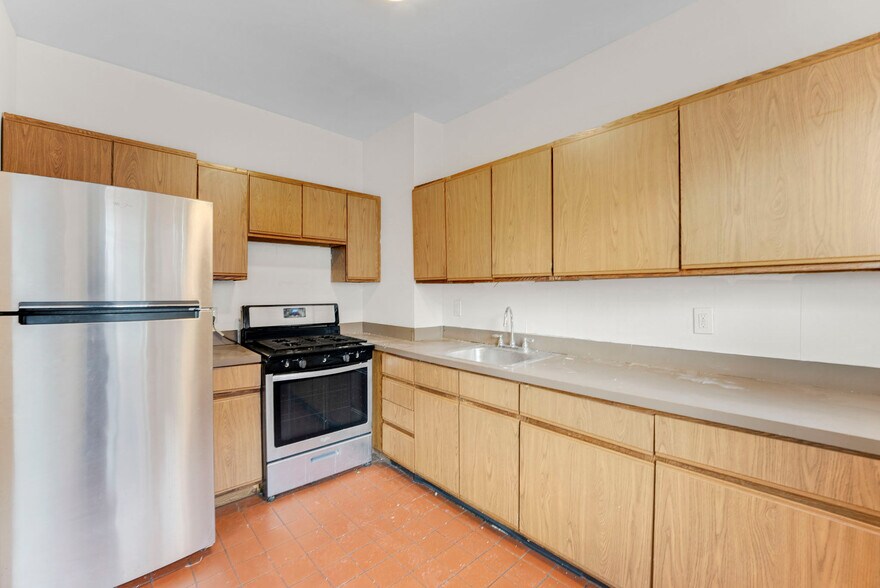 More Photos Of 2617 Euclid Heights Blvd, Cleveland Heights Apartments For Sale