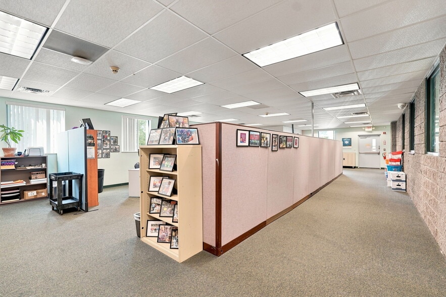 More Photos Of 91 Holt St, Buffalo Warehouse For Sale