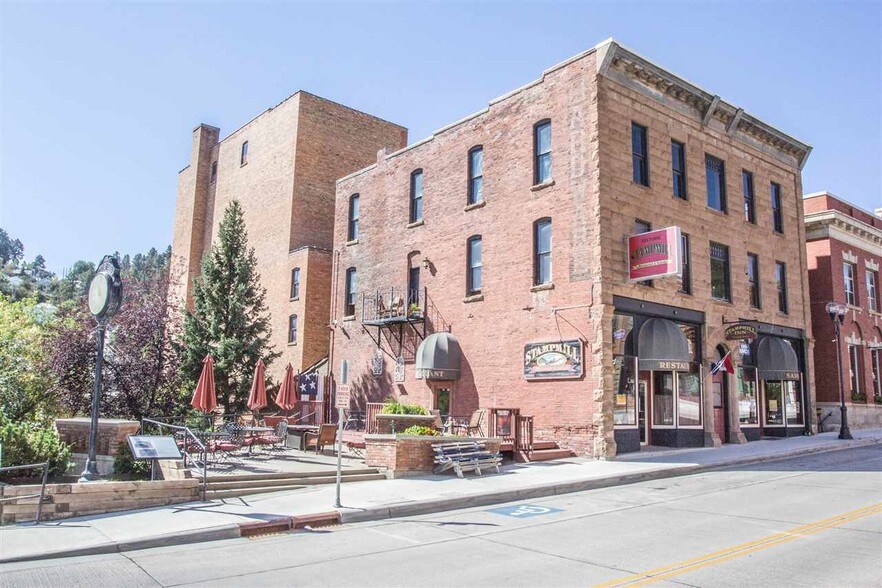 More Photos Of 305 W Main St, Lead Restaurant For Sale