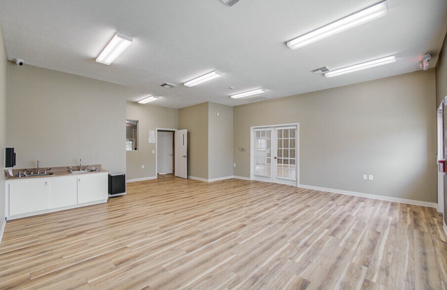 More Photos Of 19647 River Bottom Rd, Katy Daycare Center For Sale