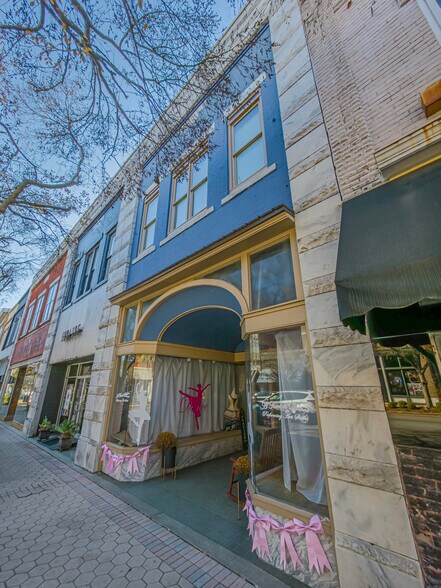 Primary Photo Of 114 N Patterson, Valdosta Storefront Retail Office For Sale