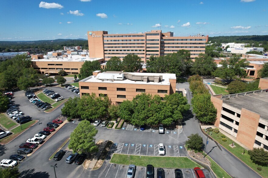 More Photos Of 1 St. Vincent Cir, Little Rock Medical For Lease