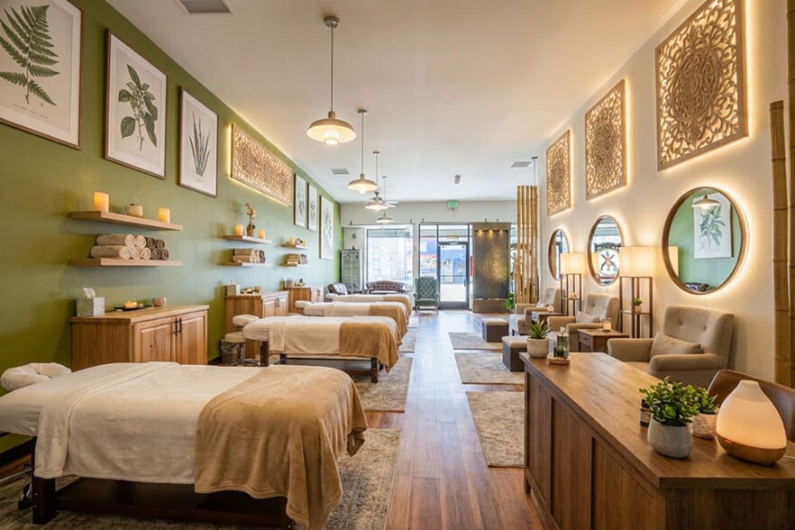 More Photos Of 21627 Sherman Way, Canoga Park Storefront For Sale