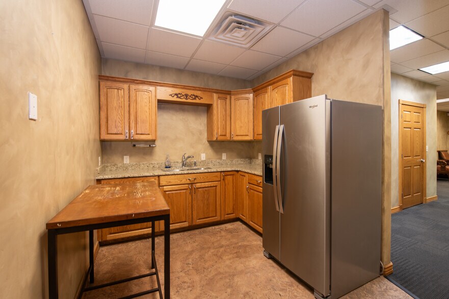 More Photos Of 335 S 1250 W, Lindon Self Storage For Lease
