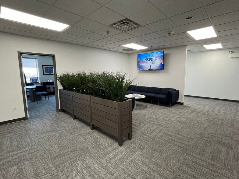 More Photos Of 401 Technology Dr, Canonsburg Light Distribution For Sale