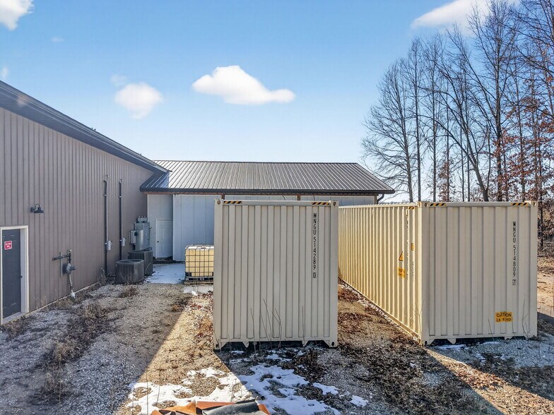 More Photos Of 1834 Outer Hwy 61 hwy, Moscow Mills Flex For Sale