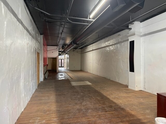 More Photos Of 141 W Main Ave, Gastonia General Retail For Sale