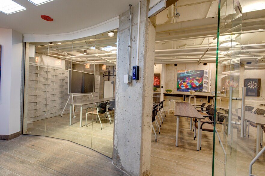 More Photos Of 116 W Hubbard St, Chicago Office For Lease