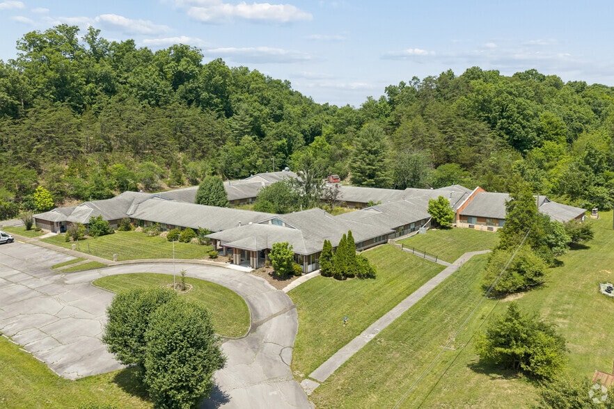 More Photos Of 250 Belle Brook Rd, Bristol Congregate Senior Housing For Sale