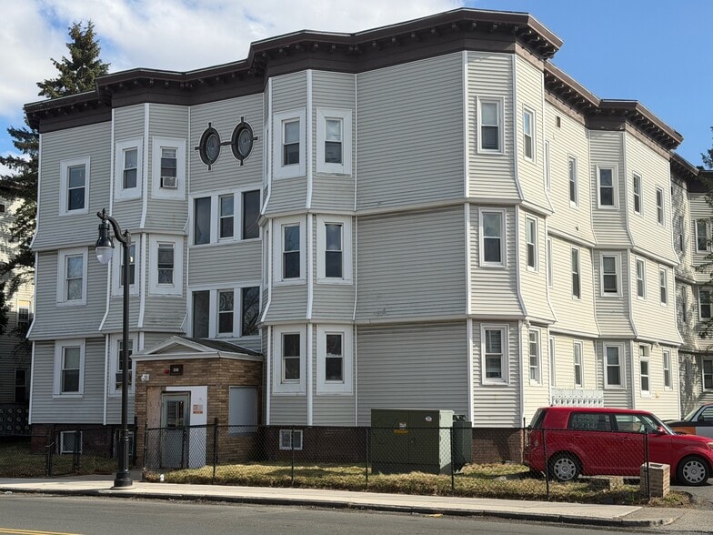 More Photos Of 356-364 Belmont Ave, Springfield Apartments For Sale