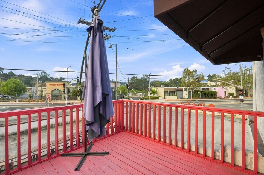 More Photos Of 1063 Colorado Blvd, Eagle Rock Medical For Sale