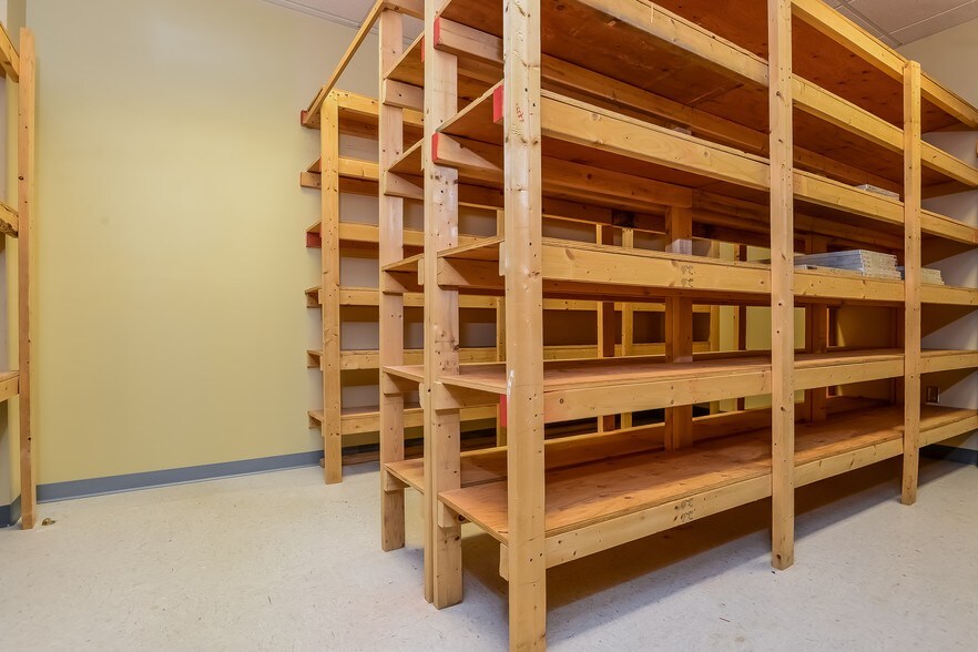 More Photos Of 1350 Division Rd, West Warwick Office For Sale