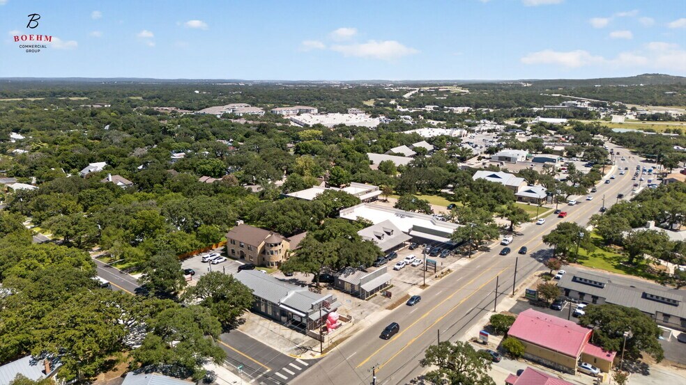 More Photos Of 115 Oak Park Dr, Boerne Office For Sale