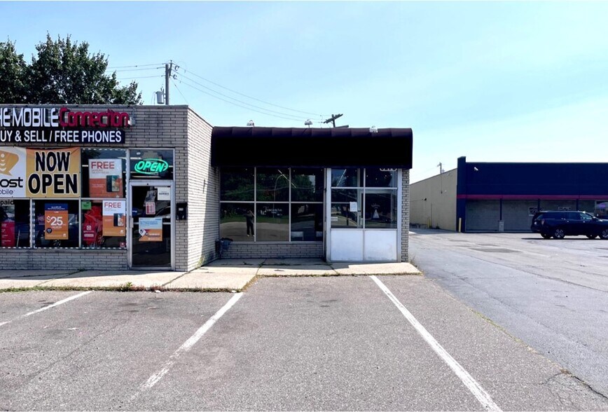 More Photos Of 8276-8278 N Merriman Rd, Westland Storefront Retail Office For Sale