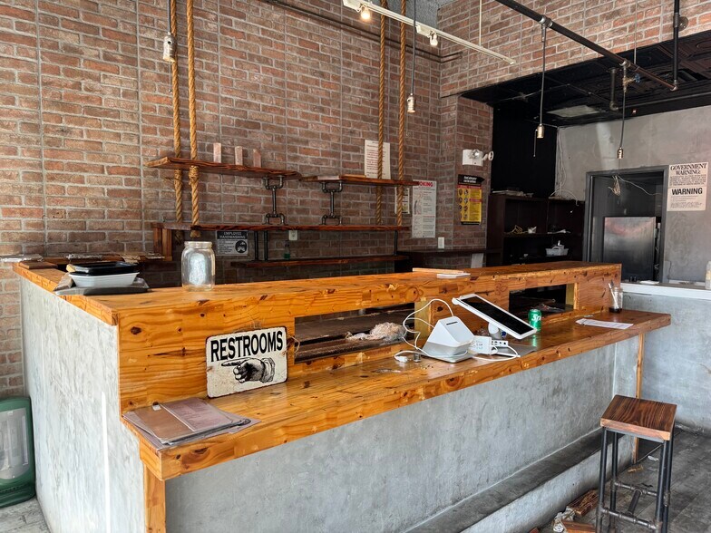 More Photos Of 541 Myrtle Ave, Brooklyn Apartments For Lease