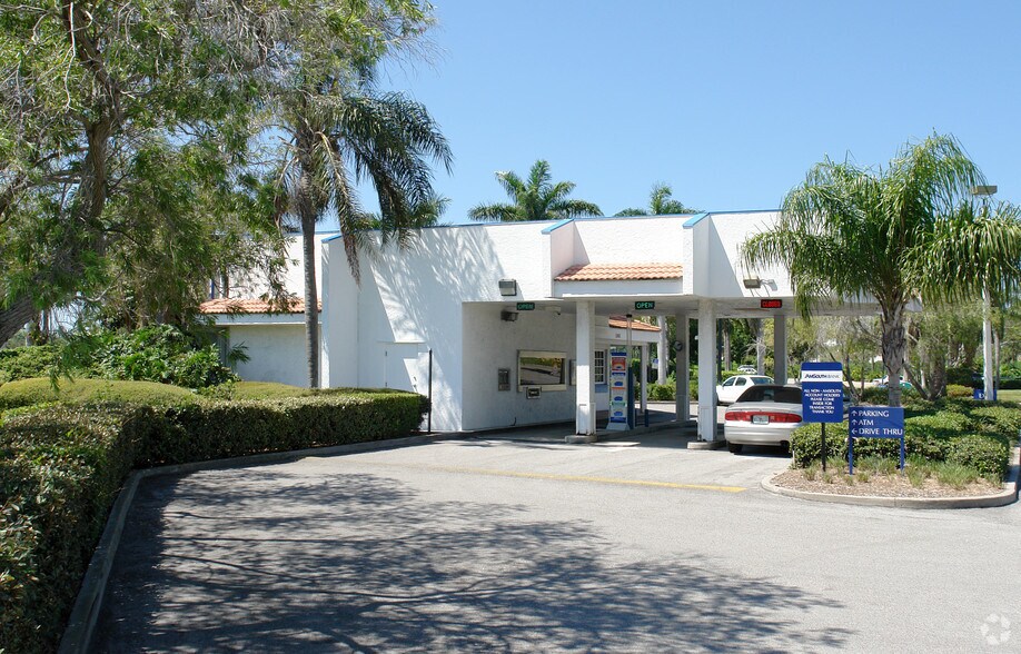 More Photos Of 5901 Sun Blvd, Saint Petersburg Storefront For Lease