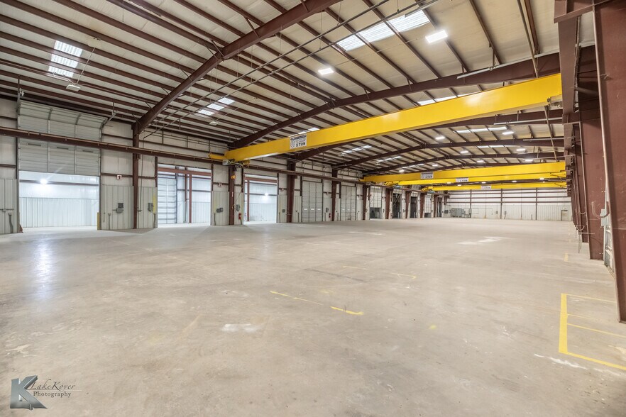 More Photos Of 10027 S Frontage Rd, Clyde Manufacturing For Sale