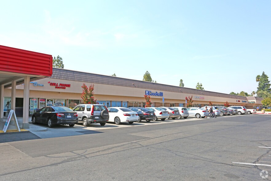 More Photos Of 106-150 W Olive Ave, Merced Unknown For Lease