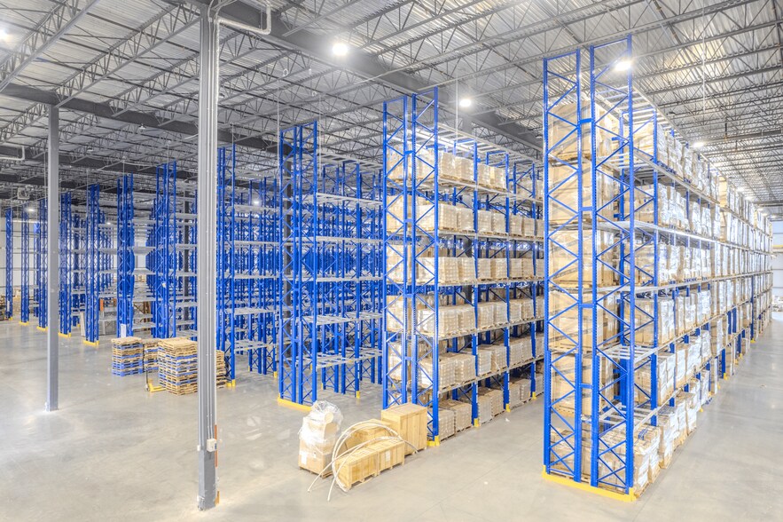 More Photos Of 777 Rue Turnbull, Beauharnois Industrial For Lease