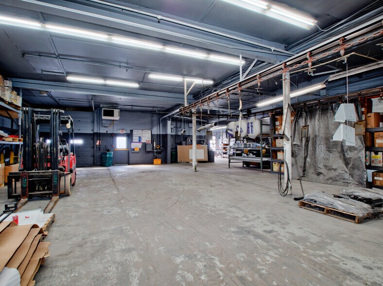 More Photos Of 56 Clarendon Ave, Kingston Warehouse For Sale