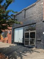 More Photos Of 402 Calhoun St, Johnston General Retail For Sale